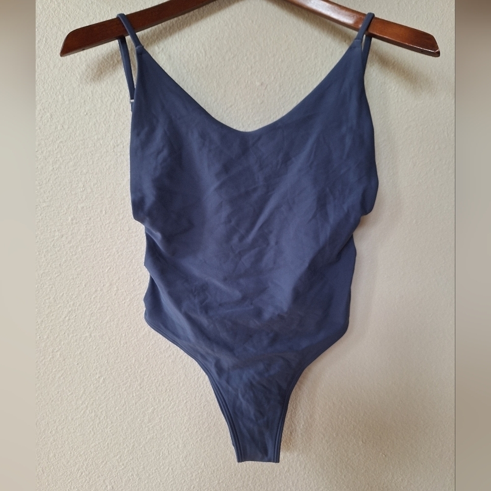 Aerie Womens One Piece. Side cut outs. Cheeky. Size XS
